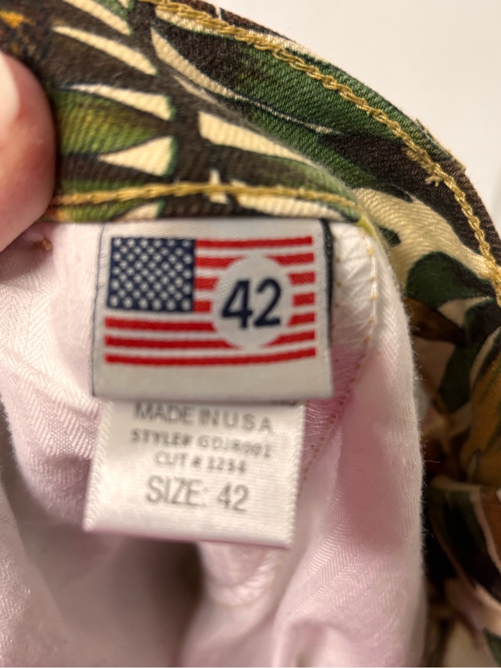 Golden Denim Tropical Floral Jogger Pants - Beige Multi - Picture 4 of 5